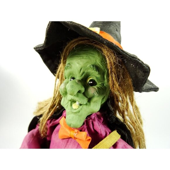 Halloween Vintage Witch Paper Mache Green Skin Tabletop Statue Figurine Big V - Picture 12 of 12